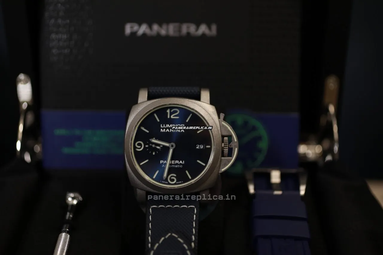 Alternative view of Wonderful Imitation Panerai Luminor Marina Carbon Case Mens/unisex Automatic Watch