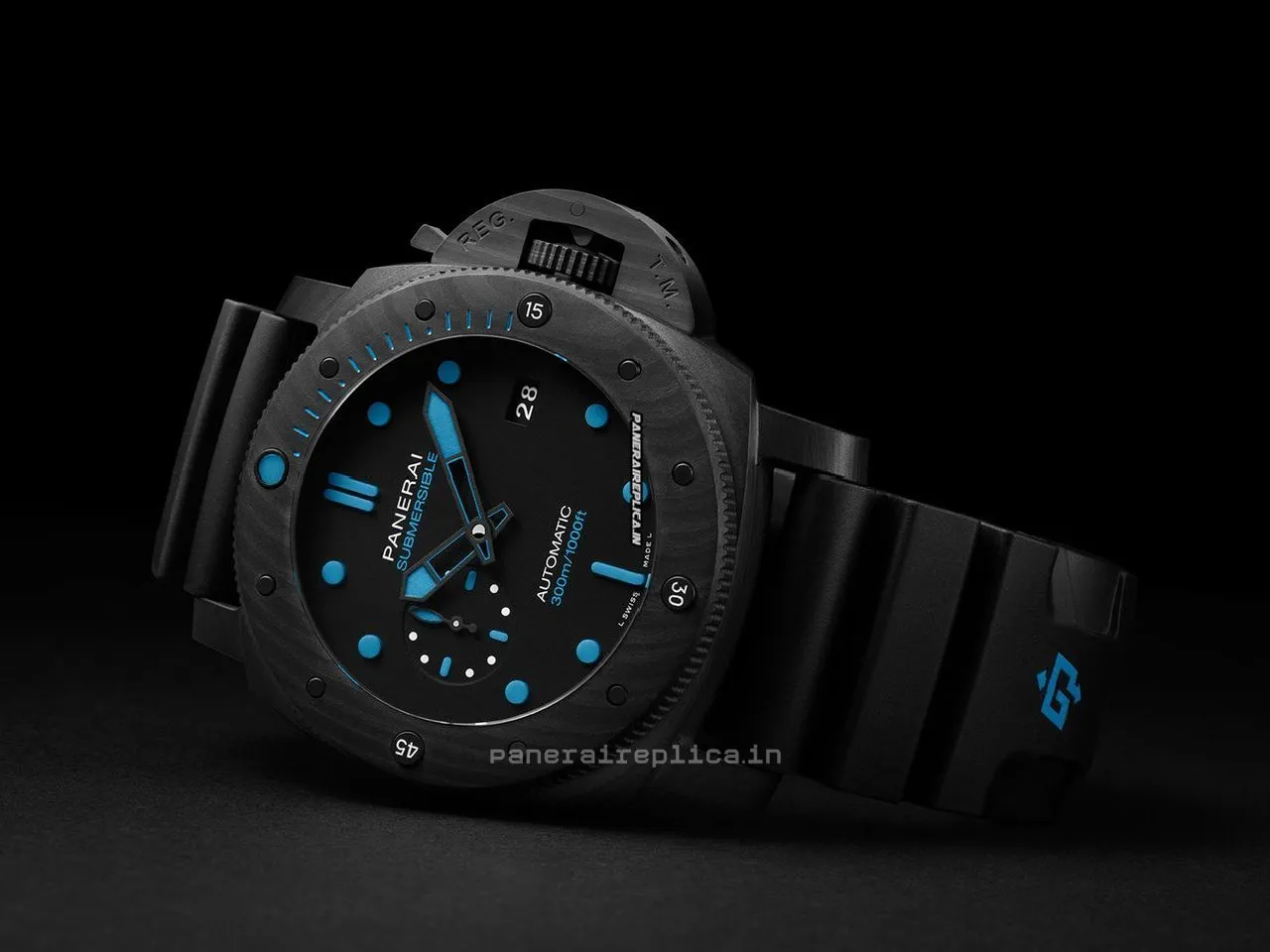 Alternative view of Wonderful Replica Panerai Luminor Gmt Automatic Carbon Case Mens/unisex Automatic Watch