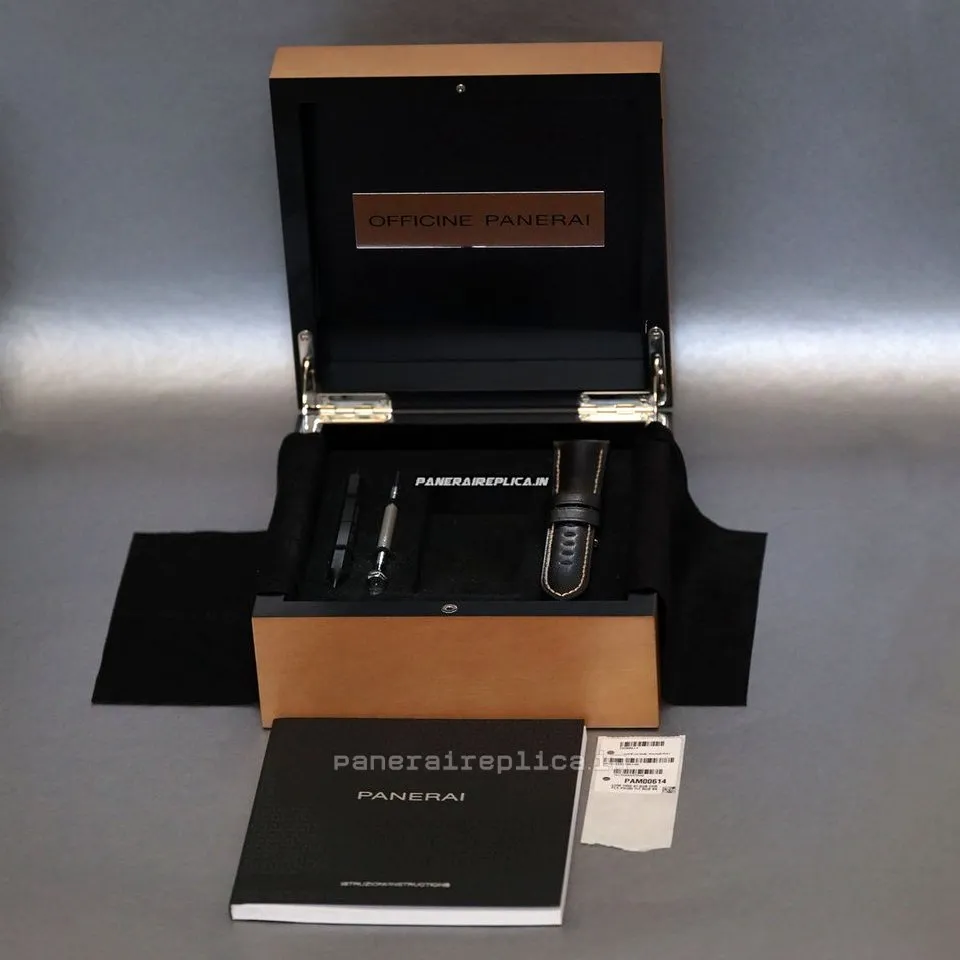 Alternative view of Neat Replica Panerai Luminor Submersible 47mm Titanium Case Mens/unisex Automatic Watch
