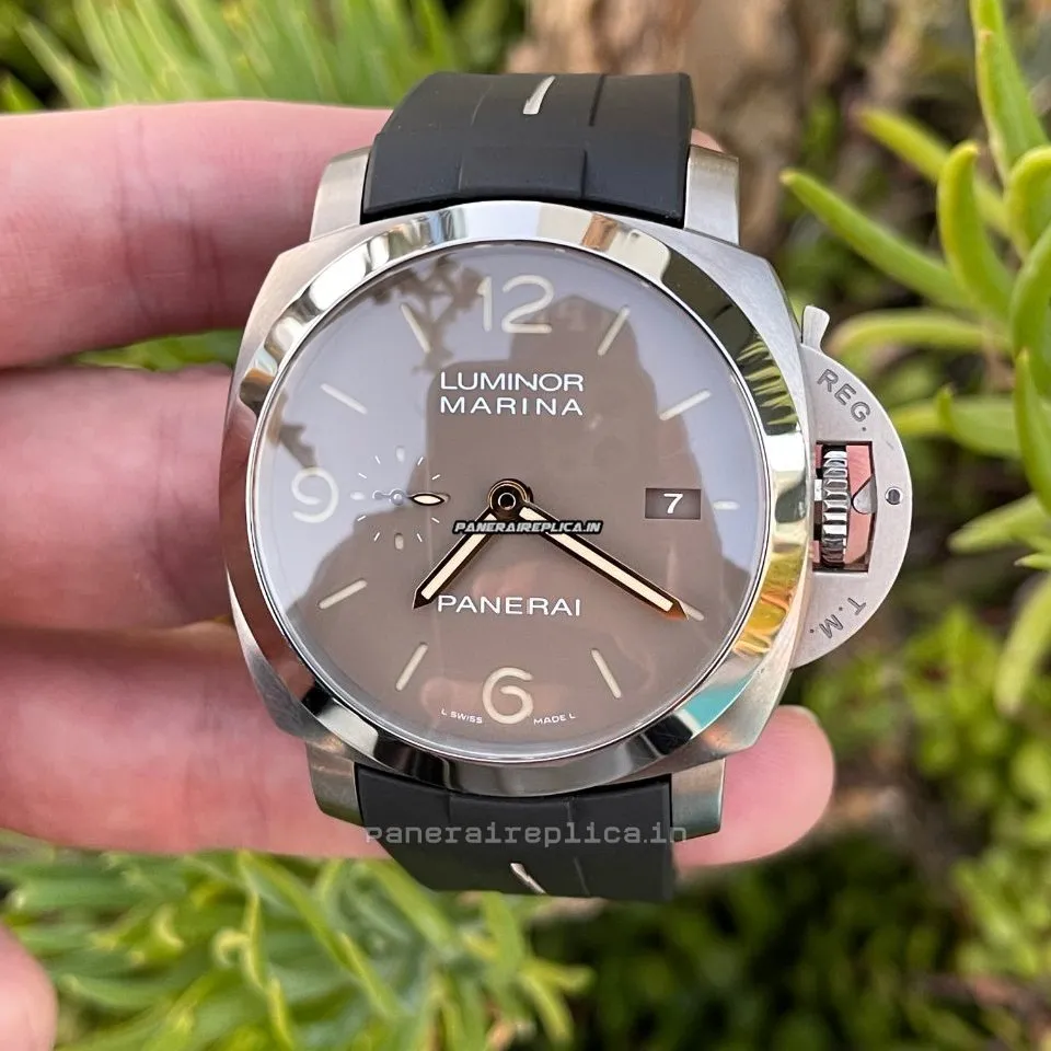 Alternative view of Mind-boggling Imitation Panerai Luminor 1950 Titanium Case Watch
