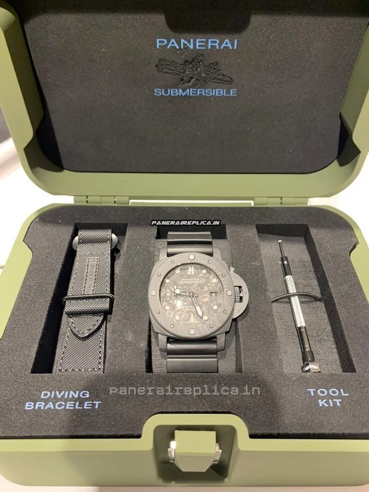 Alternative view of Ideal Replica Panerai Luminor Submersible 47mm Carbon Case Mens/unisex Automatic Watch