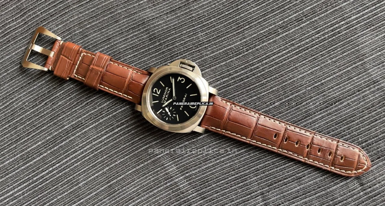 Alternative view of Amazing Replica Panerai Luminor Marina 44mm Titanium Case Mens/unisex Manual Winding Watch