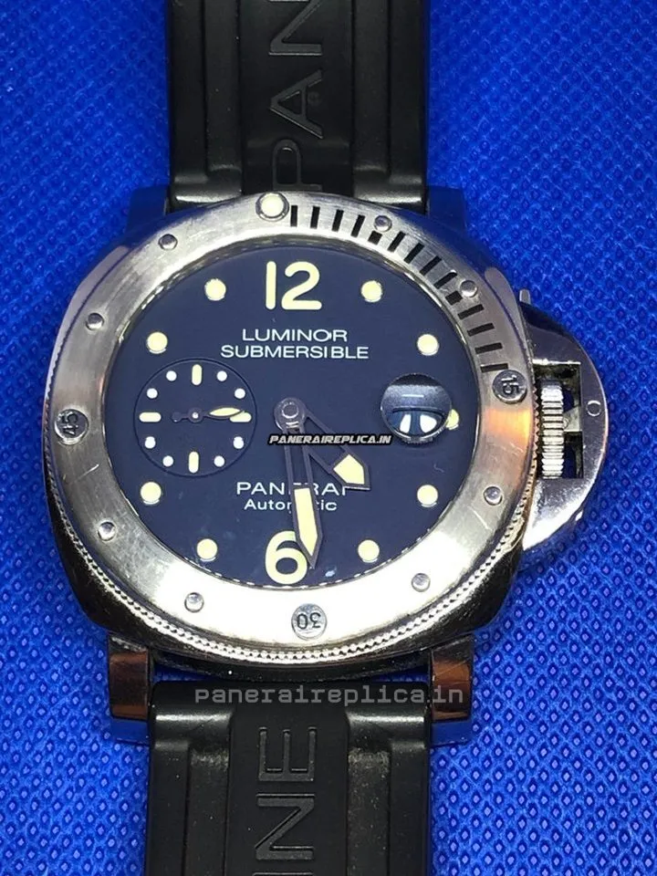 Alternative view of Cool Replica Panerai Luminor Submersible 44x16mm Steel Case Mens/unisex Manual Winding Watch