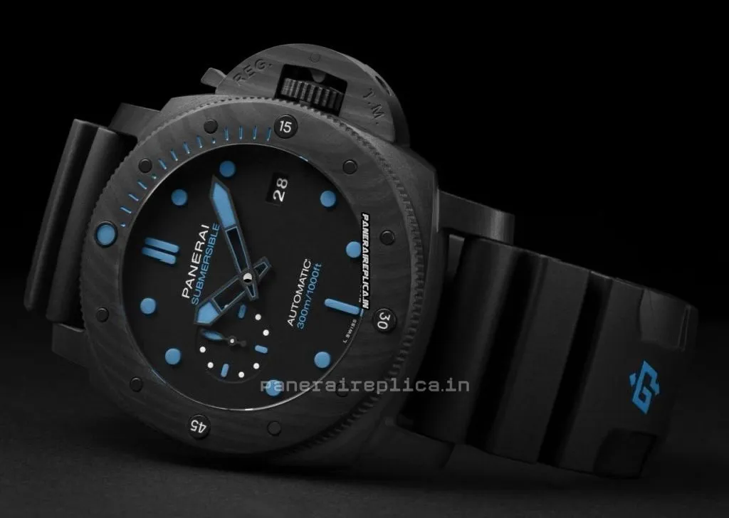 Alternative view of Cheap Imitation Panerai Luminor Gmt Automatic 47mm Carbon Case Mens/unisex Automatic Watch