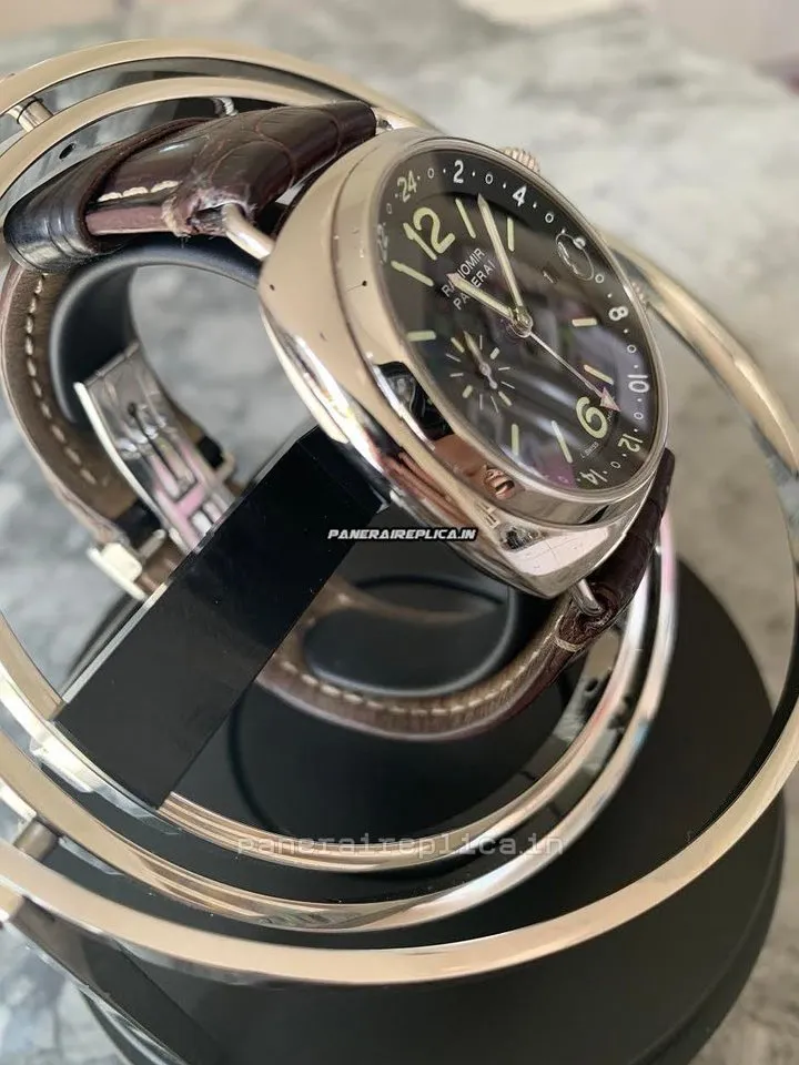 Alternative view of 1:1 Replica Panerai Radiomir Gmt 42mm Steel Case Mens/unisex Automatic Watch