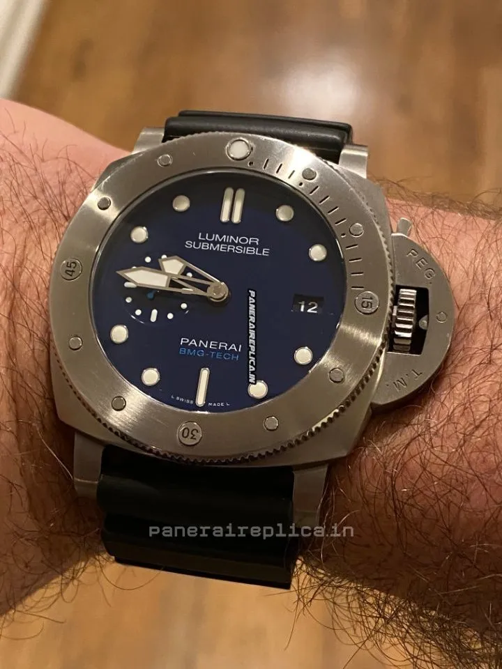 Alternative view of Great Fakes Panerai Luminor Submersible 47mm Titanium Case Mens/unisex Automatic Watch