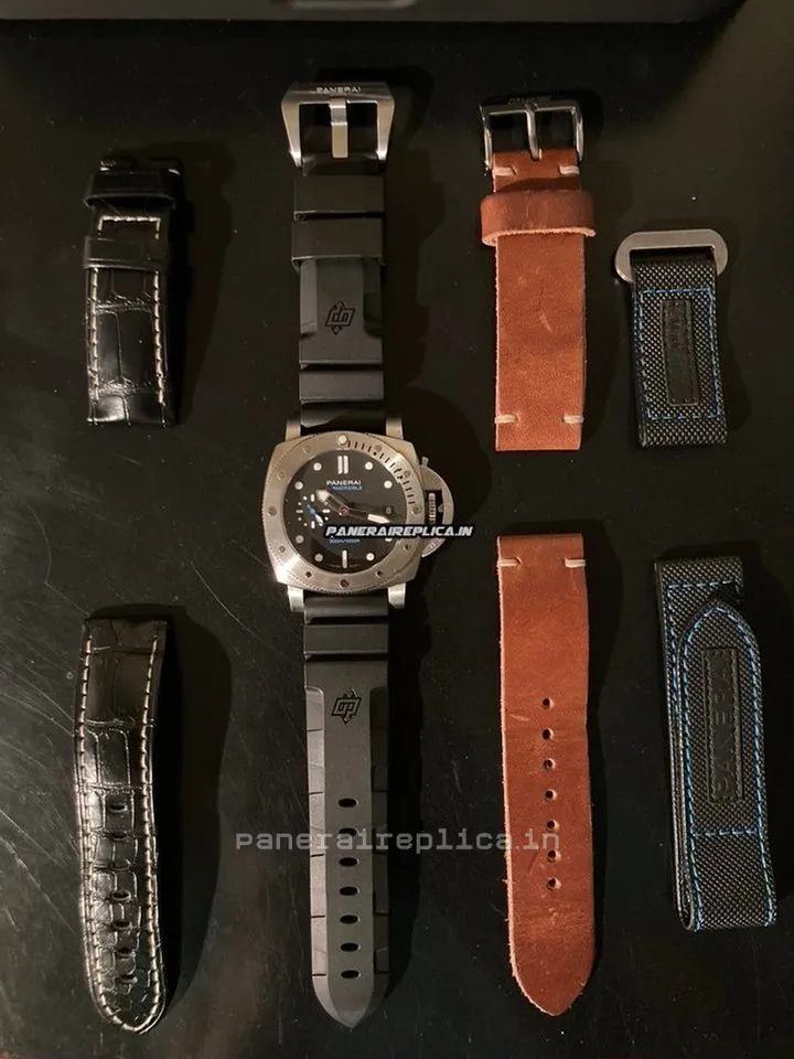 Remarkable Fake Panerai Luminor Submersible 42mm Steel Case Mens/unisex Automatic Watch