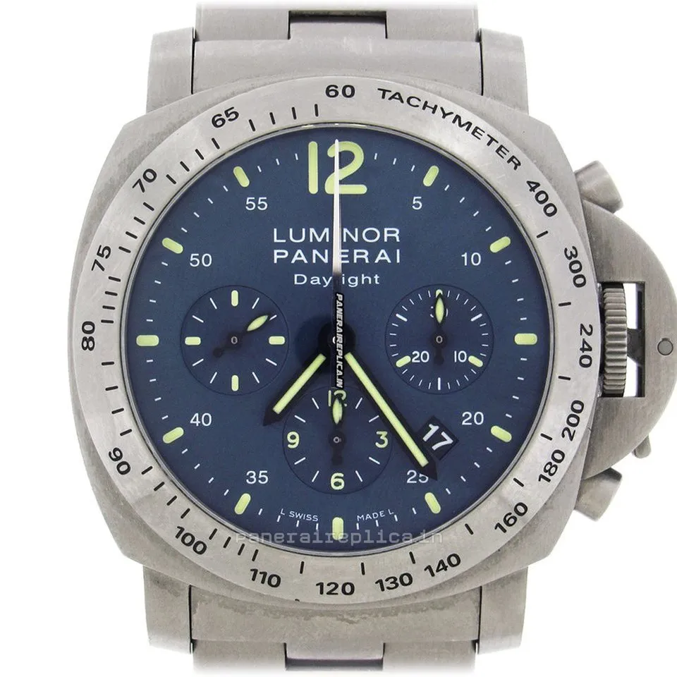 Perfect Replicas Panerai Luminor Chrono 44mm Titanium Case Mens/unisex Automatic Watch