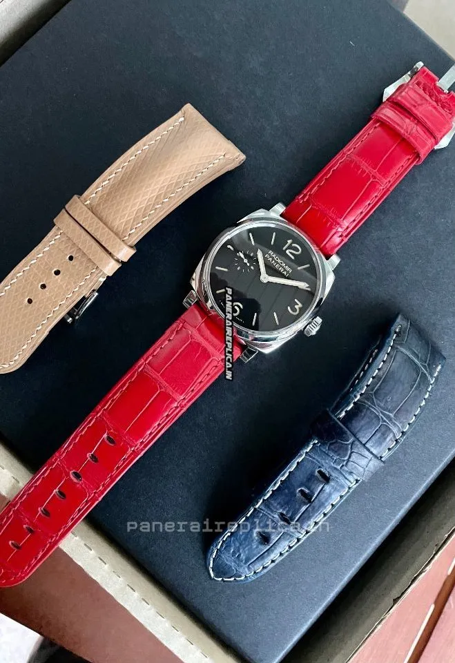 Alternative view of 1:1 Replica Panerai Radiomir 1940 42x48.5mm Steel Case Mens/unisex Manual Winding Watch