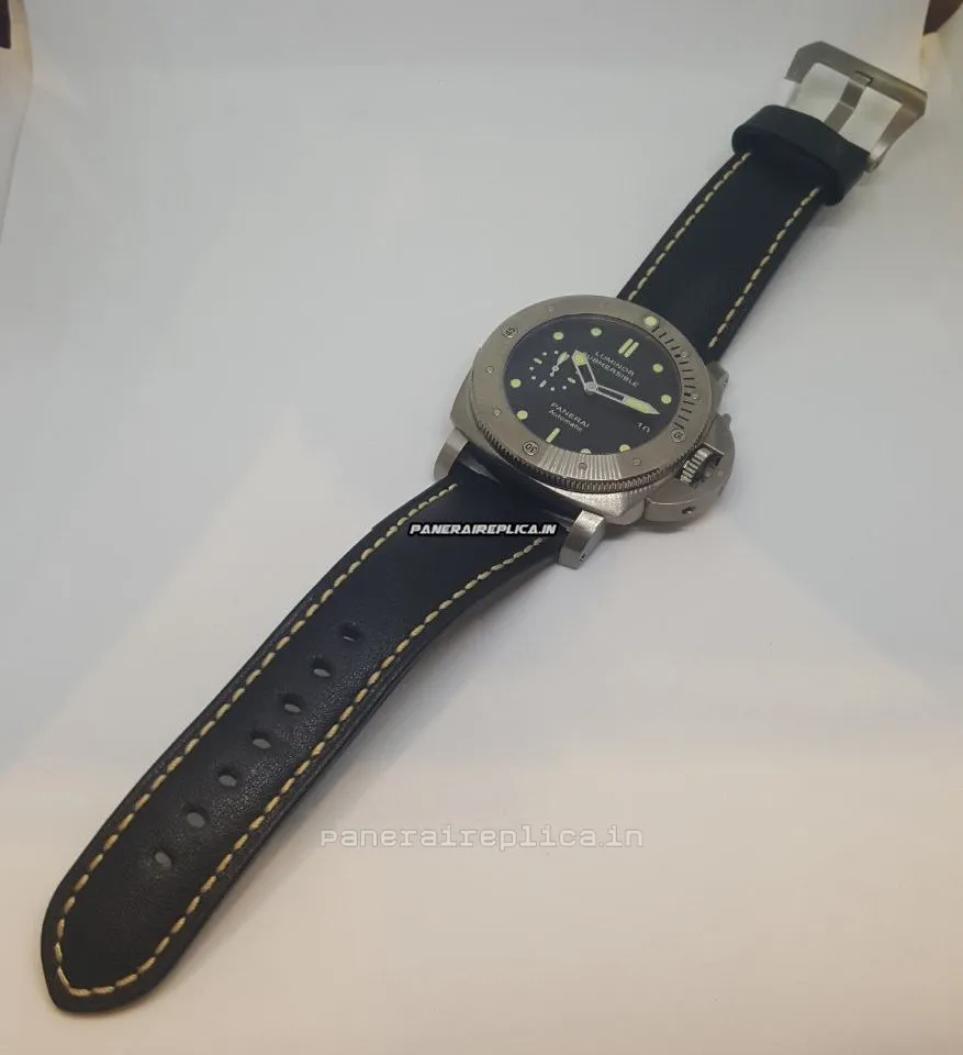 Alternative view of Wholesale Replica Panerai Luminor Submersible 47mm Titanium Case Mens/unisex Automatic Watch