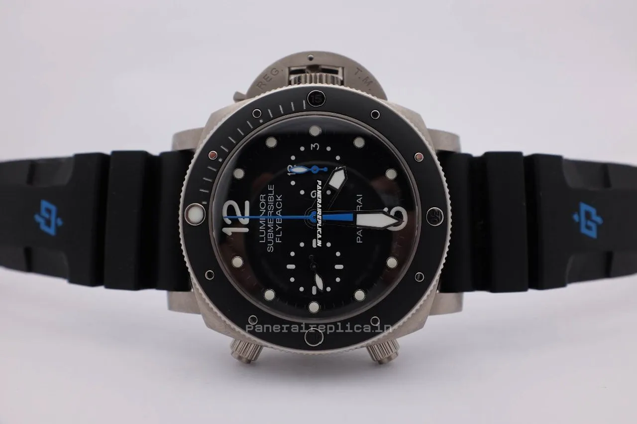 Alternative view of Excellent Replicas Panerai Luminor Submersible 47mm Titanium Case Automatic Watch