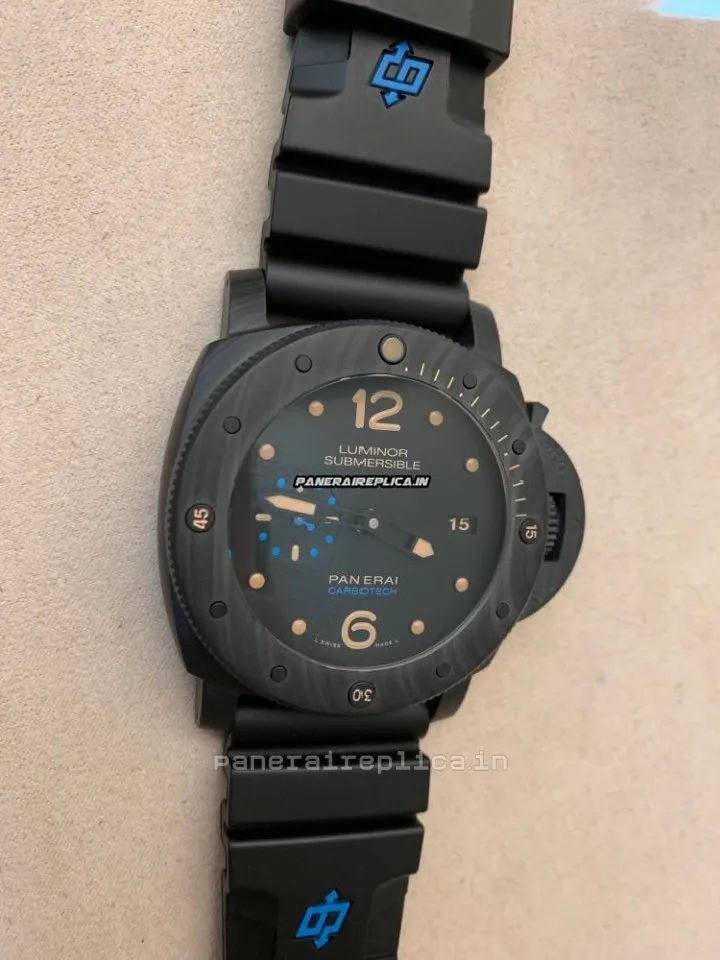 Alternative view of Luxury Copy Panerai Luminor Submersible 47mm Carbon Case Mens/unisex Automatic Watch