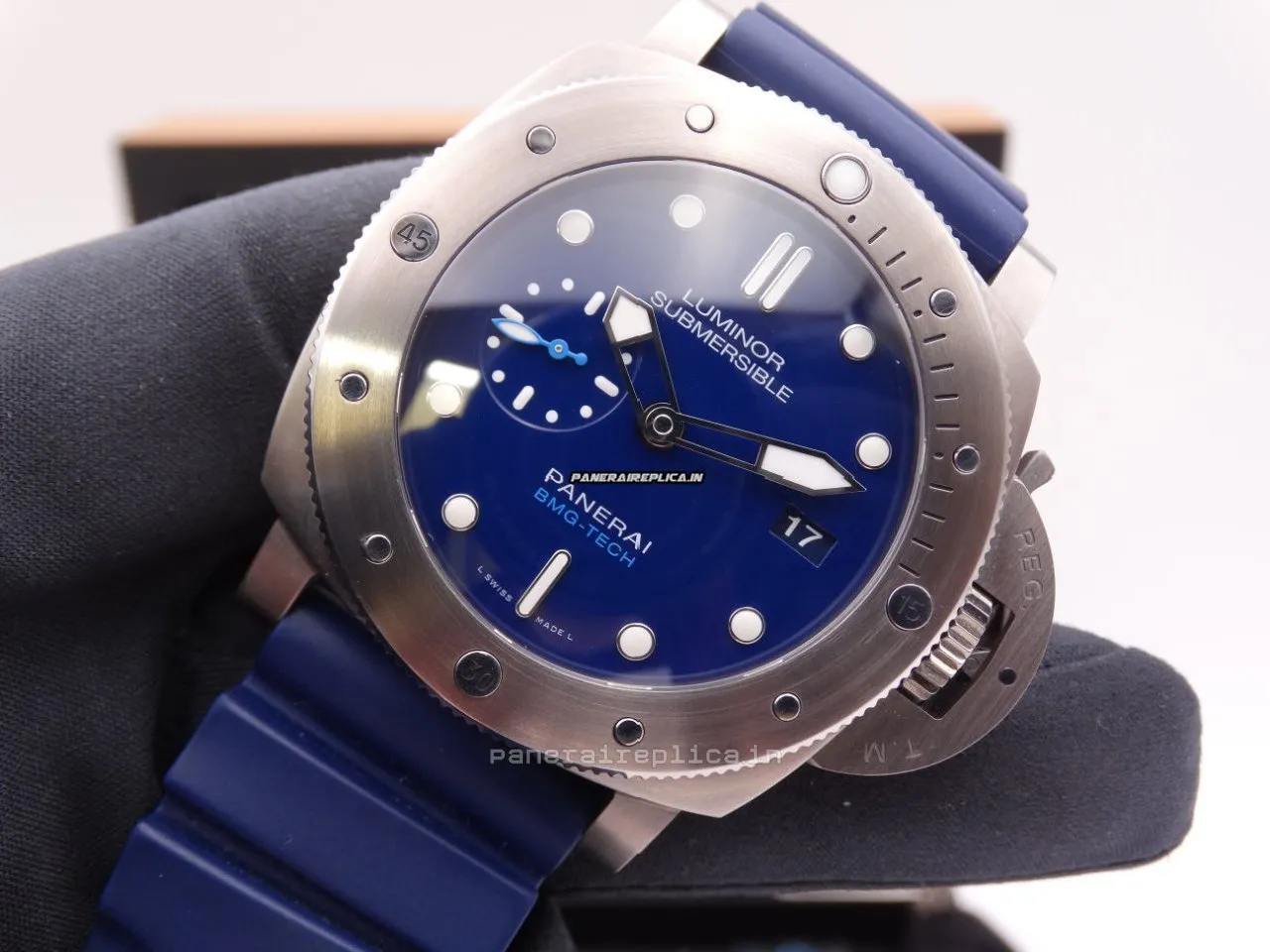 Alternative view of Exquisite Replicas Panerai Luminor Submersible 47mm Titanium Case Mens/unisex Automatic Watch