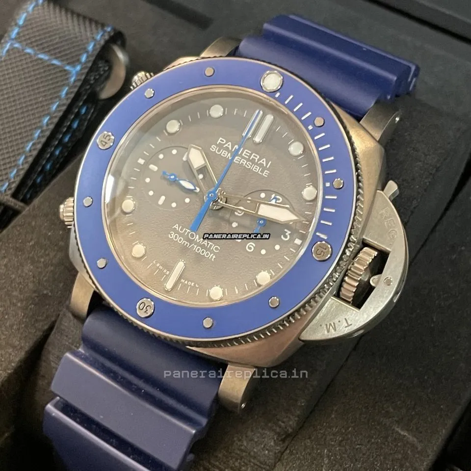 Alternative view of Superior Fake Panerai Luminor Submersible 47mm Titanium Case Mens/unisex Automatic Watch