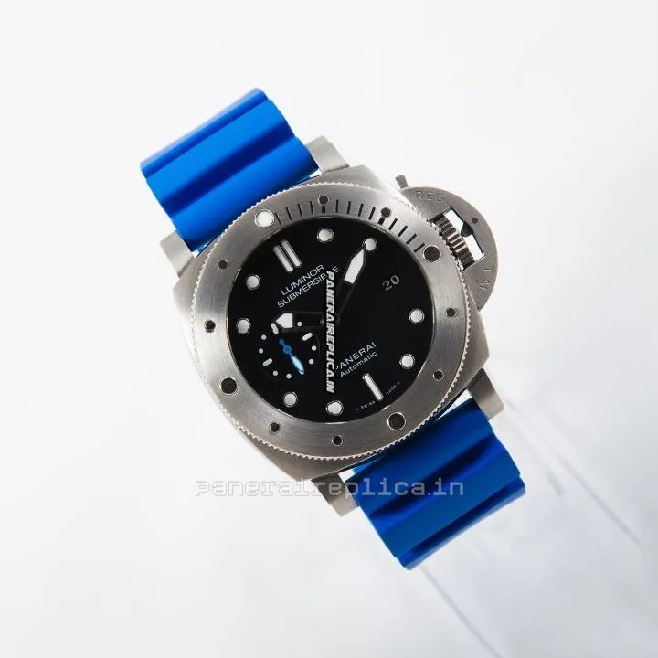 Alternative view of Fabulous Fake Panerai Luminor Submersible 47mm Titanium Case Mens/unisex Automatic Watch