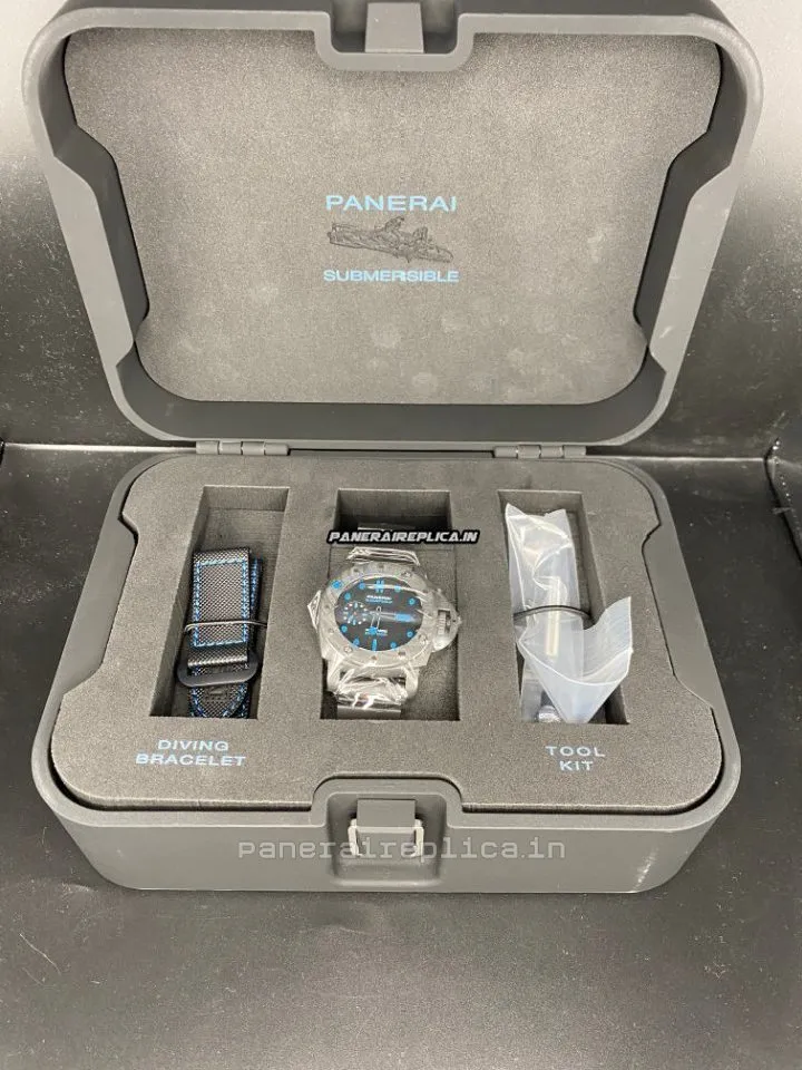 Alternative view of Fabulous Replicas Panerai Luminor Submersible 42mm Carbon Case Mens/unisex Automatic Watch