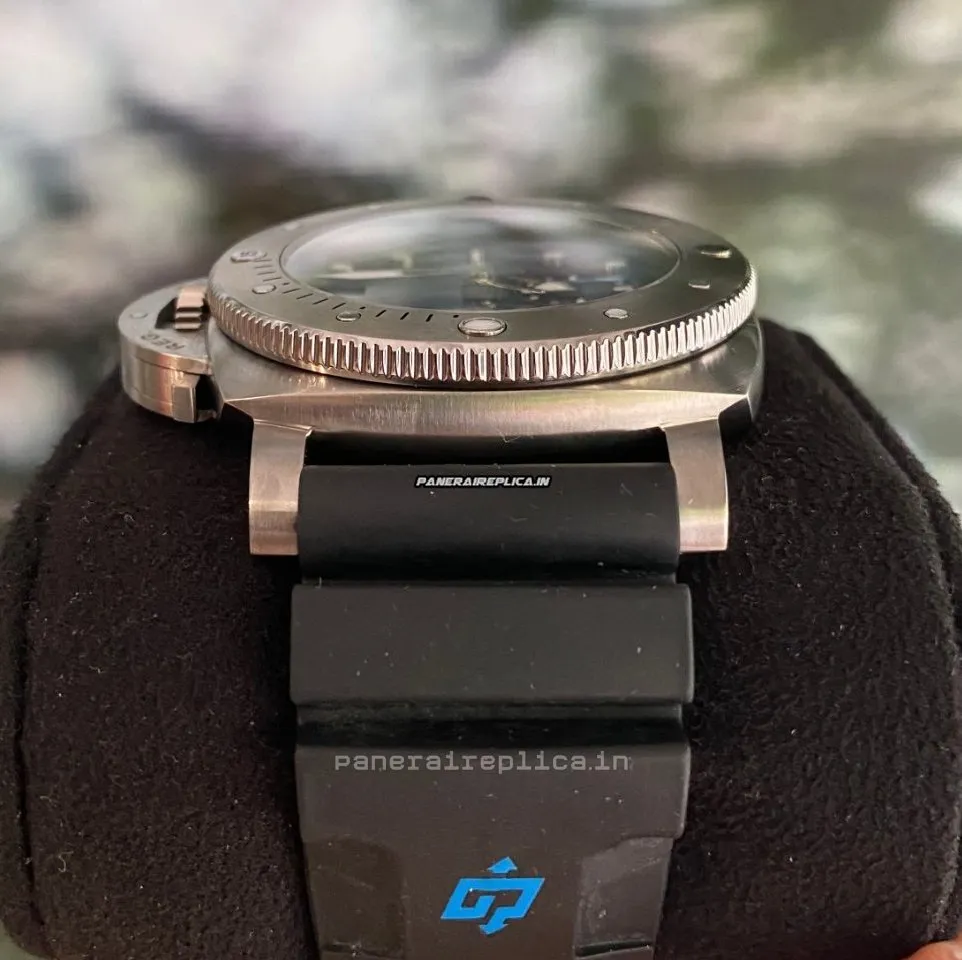 Alternative view of Epic Copy Panerai Luminor Submersible 47mm Titanium Case Mens/unisex Automatic Watch