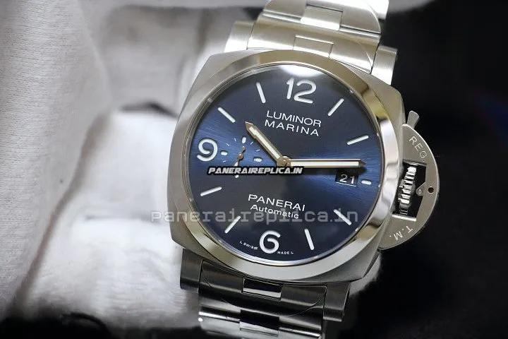 Alternative view of Lovely Replica Panerai Panerai Watches 44mm Steel Case Automatic Watch