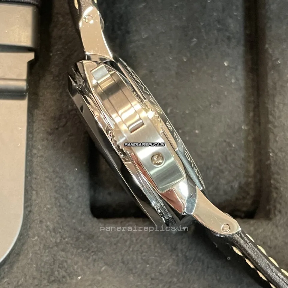 Alternative view of Amazing Replica Panerai Luminor Marina 44mm Steel Case Mens/unisex Automatic Watch