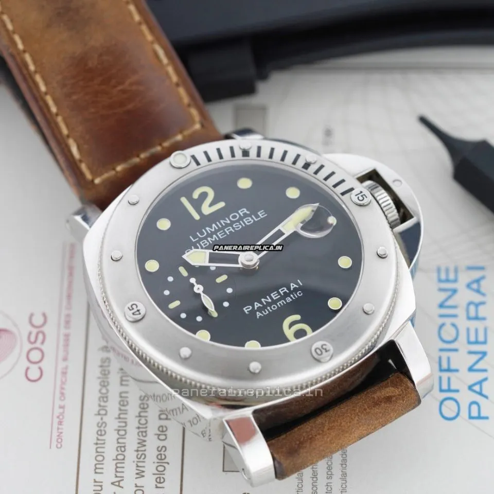 Alternative view of Awesome Replica Panerai Luminor Submersible 45mm Steel Case Mens/unisex Automatic Watch
