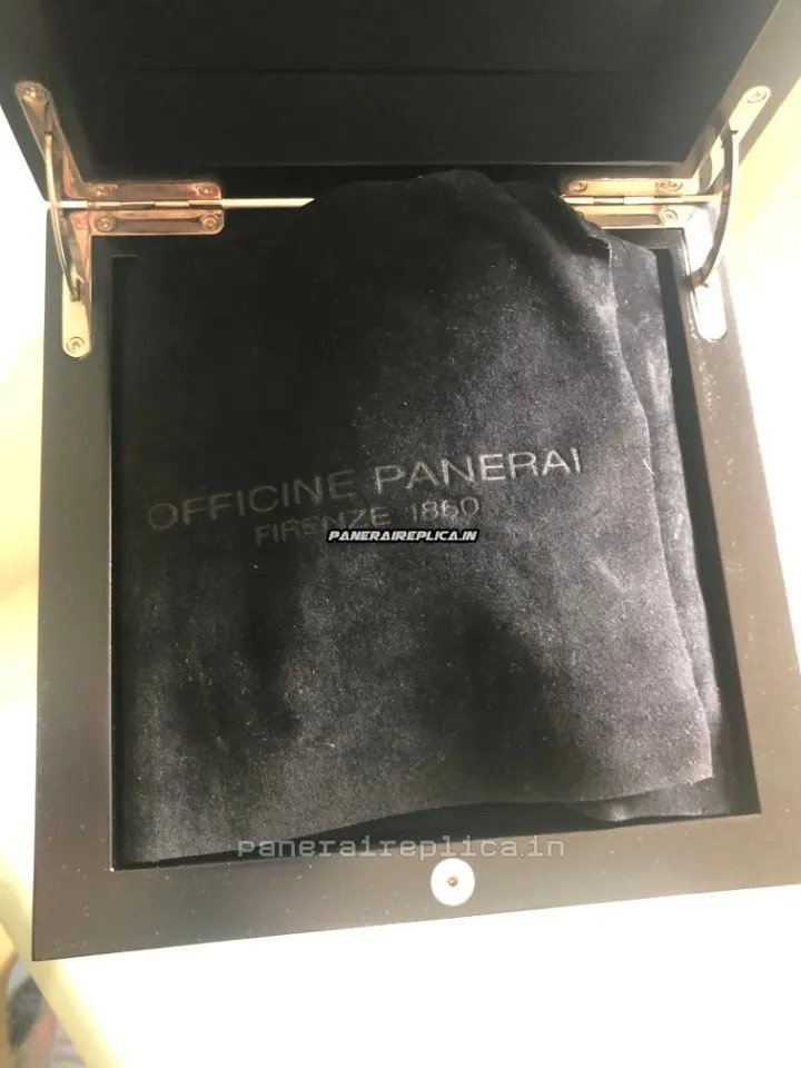Alternative view of Remarkable Knockoff Panerai Luminor Marina 44mm Steel Case Mens/unisex Manual Winding Watch