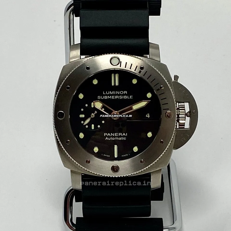 Alternative view of Inexpensive Replica Panerai Luminor Submersible 47mm Titanium Case Mens/unisex Automatic Watch