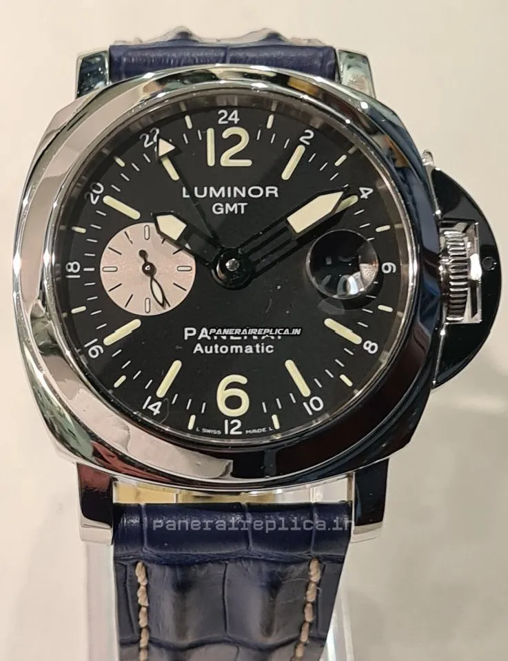Alternative view of Excellent Knockoff Panerai Luminor Gmt Automatic 44mm Steel Case Mens/unisex Automatic Watch