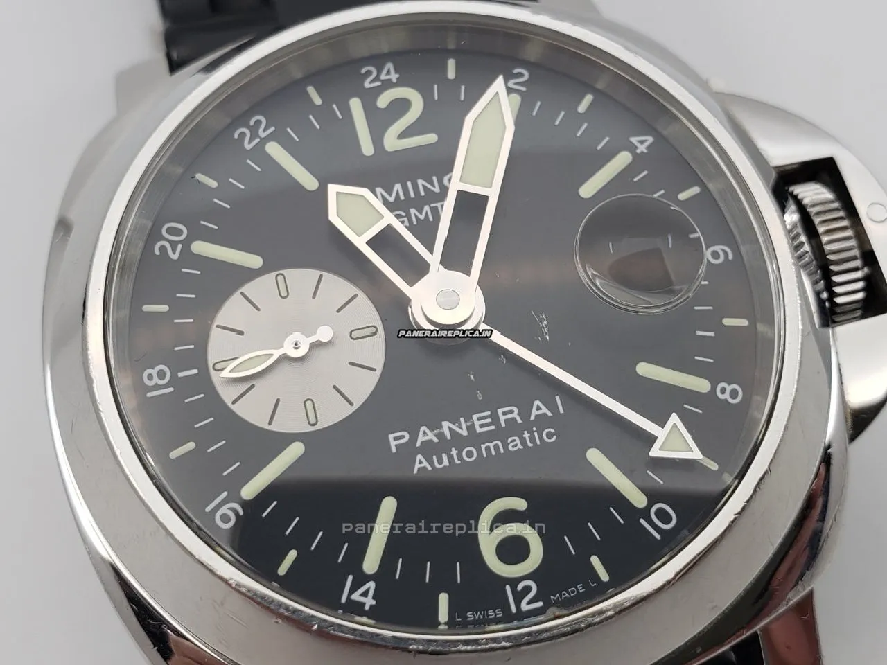 Alternative view of Amazing Knockoff Panerai Luminor Gmt Automatic 44mm Steel Case Mens/unisex Automatic Watch