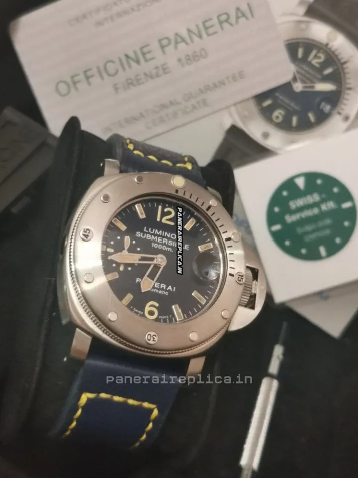 Alternative view of High Quality Replica Panerai Luminor Submersible 44mm Steel Case Mens/unisex Automatic Watch