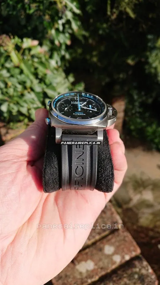 Alternative view of Excellent Replica Panerai Luminor 44mm Titanium Case Mens/unisex Automatic Watch