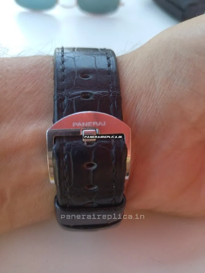 Alternative view of Amazing Knockoff Panerai Luminor Marina 44mm Steel Case Mens/unisex Manual Winding Watch