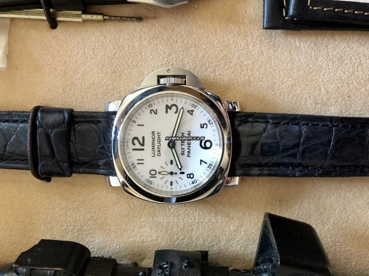 Alternative view of Nice Replica Panerai Special Editions 44mm Steel Case Mens/unisex Automatic Watch