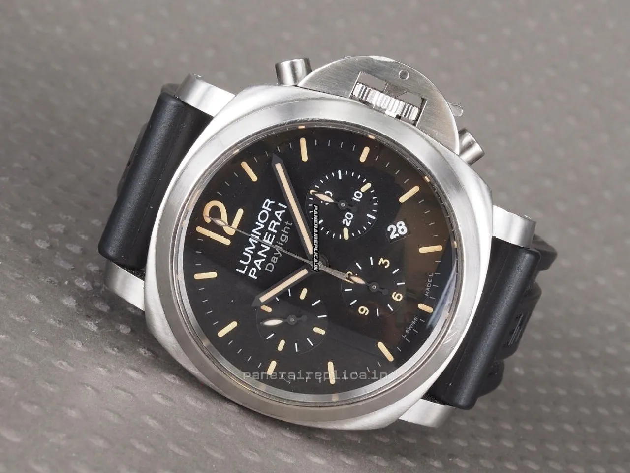 Alternative view of Wonderful Replica Panerai Luminor Chrono 44mm Steel Case Mens/unisex Automatic Watch