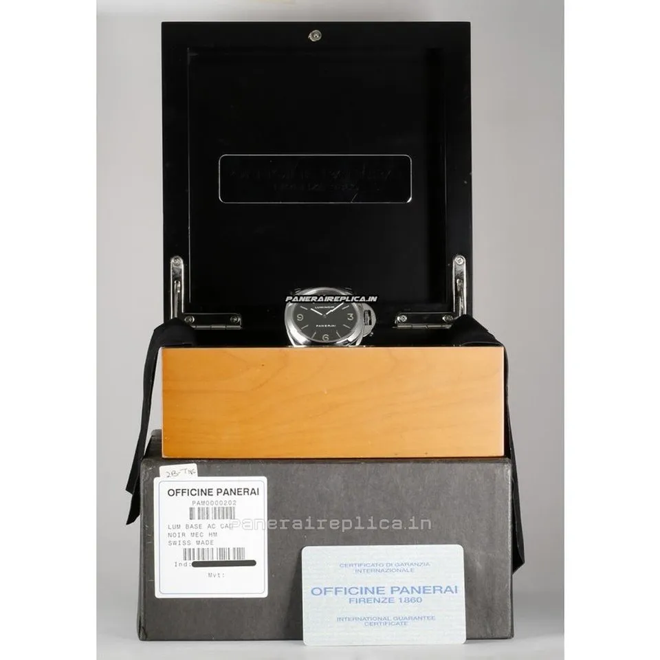 Alternative view of Marvellous Replica Panerai Luminor Base 44mm Steel Case Manual Winding Watch