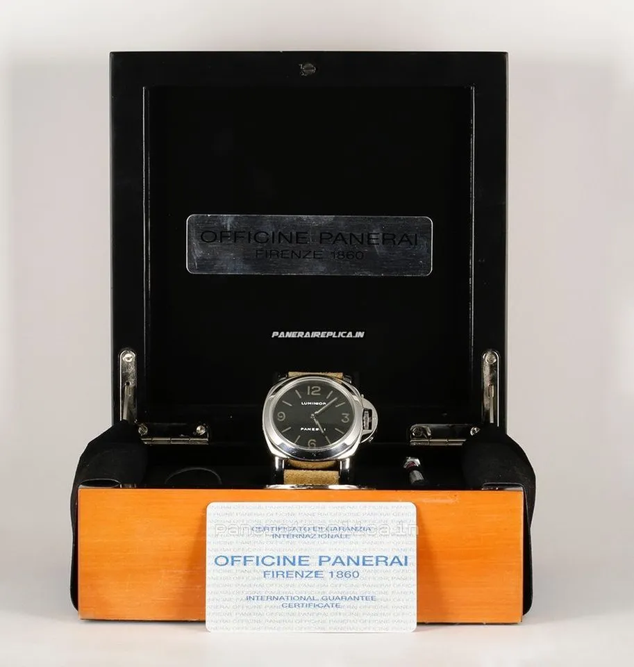 Alternative view of Popular Replicas Panerai Luminor Base 44mm Steel Case Manual Winding Watch