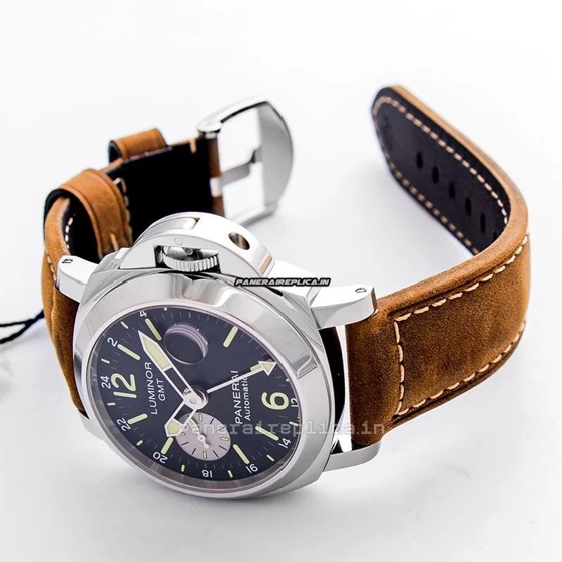 Alternative view of Amazing Replica Panerai Luminor Gmt Automatic 44mm Steel Case Mens/unisex Automatic Watch