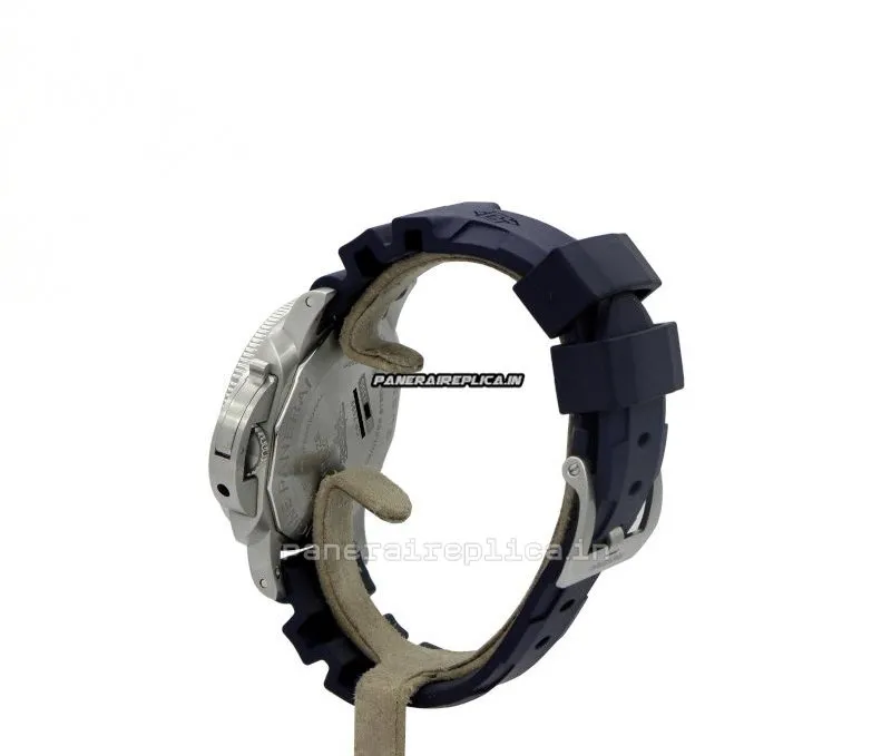 Alternative view of Aaa Copies Panerai Luminor Submersible 42mm Steel Case Mens/unisex Automatic Watch