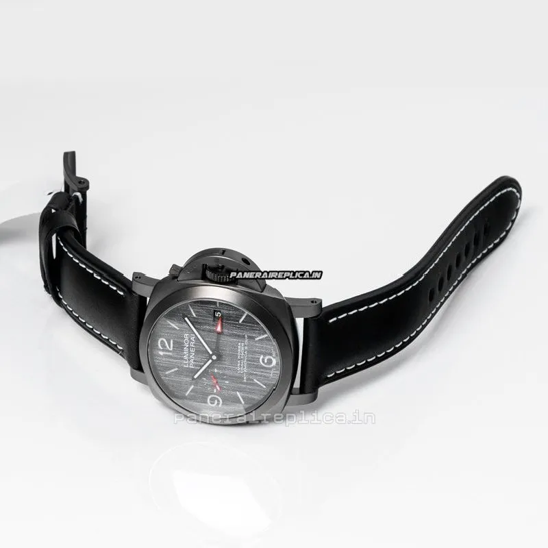 Alternative view of Stylish Replica Panerai Luminor Gmt Automatic 44mm Titanium Case Mens/unisex Automatic Watch