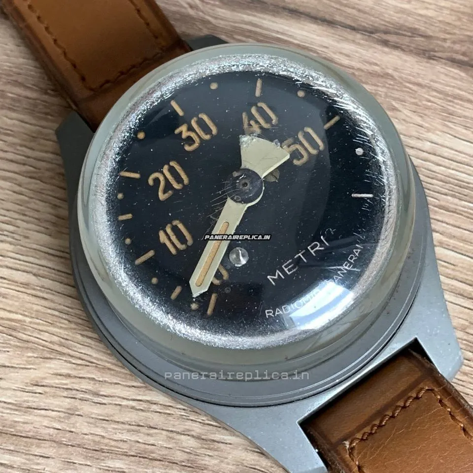 Alternative view of Superior Knockoff Panerai Radiomir 1940 69mm Steel Case Watch