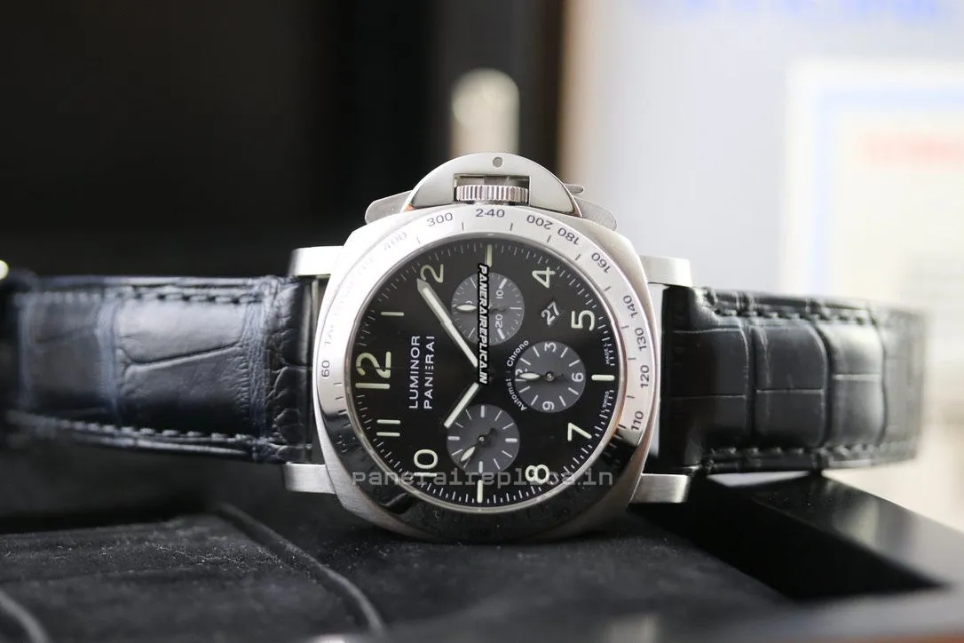Alternative view of Swiss Replica Panerai Luminor 44mm Steel Case Mens/unisex Automatic Watch