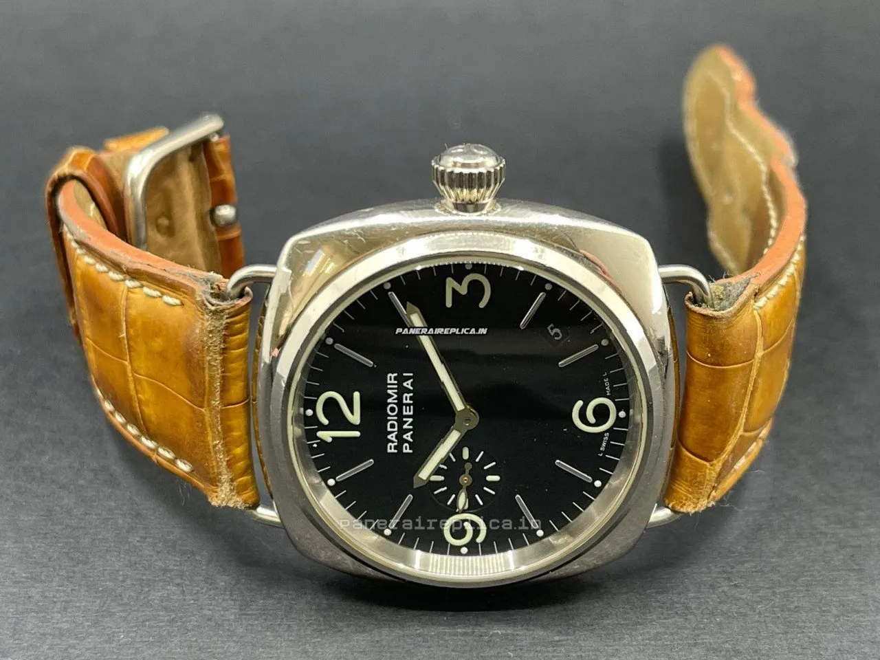 Design Replica Panerai Radiomir 40mm White Gold Case Automatic Watch