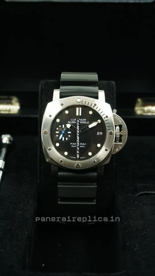 Alternative view of Ideal Fake Panerai Luminor Submersible 42mm Steel Case Mens/unisex Automatic Watch