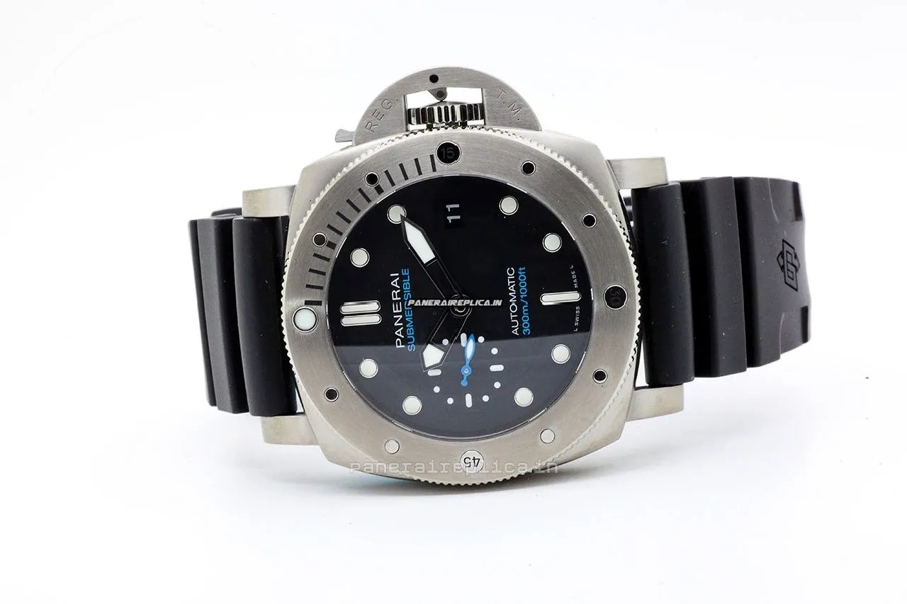 Alternative view of Attractive Replica Panerai Luminor Submersible 47mm Titanium Case Automatic Watch