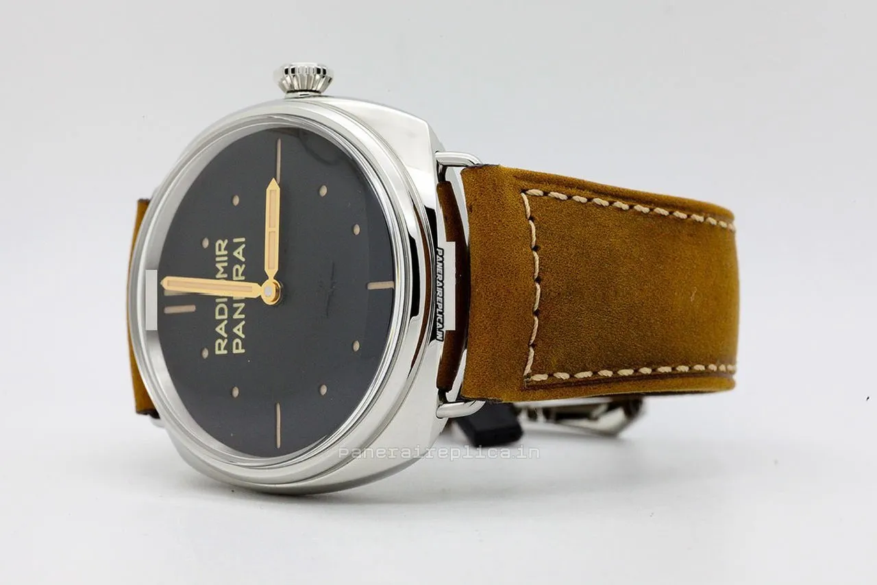 Alternative view of Fabulous Replica Panerai Radiomir 3 Days Gmt 47mm Steel Case Manual Winding Watch