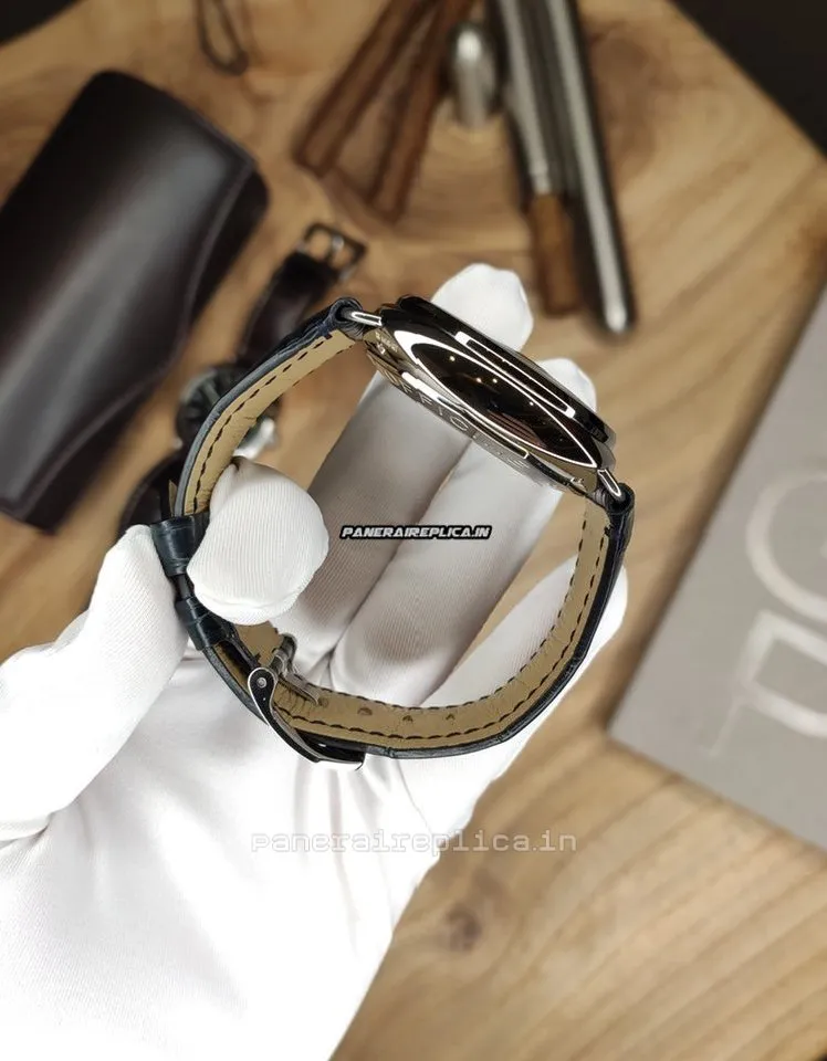 Alternative view of Wholesale Fake Panerai Radiomir 8 Days Gmt 45mm Steel Case Mens/unisex Manual Winding Watch