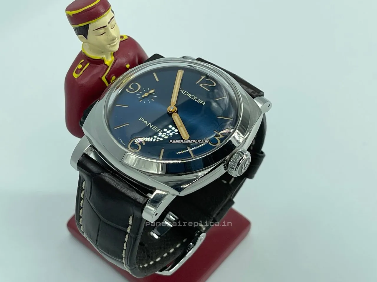 Alternative view of Wonderful Replica Panerai Radiomir 1940 47mm Steel Case Mens/unisex Manual Winding Watch