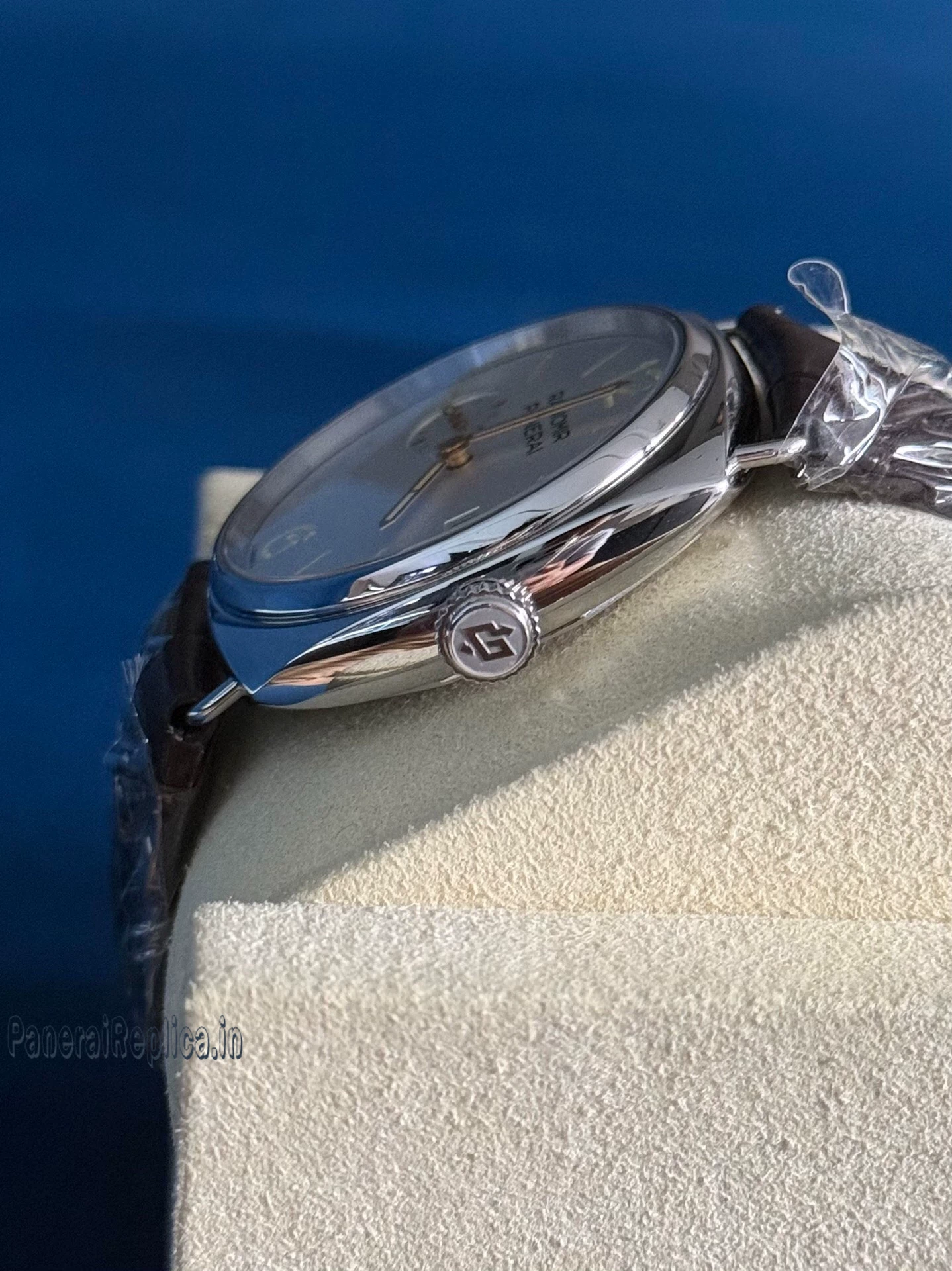 Panerai Radiomir Quaranta PAM01292 White Dial 40mm Automatic Men Watch - Image 5