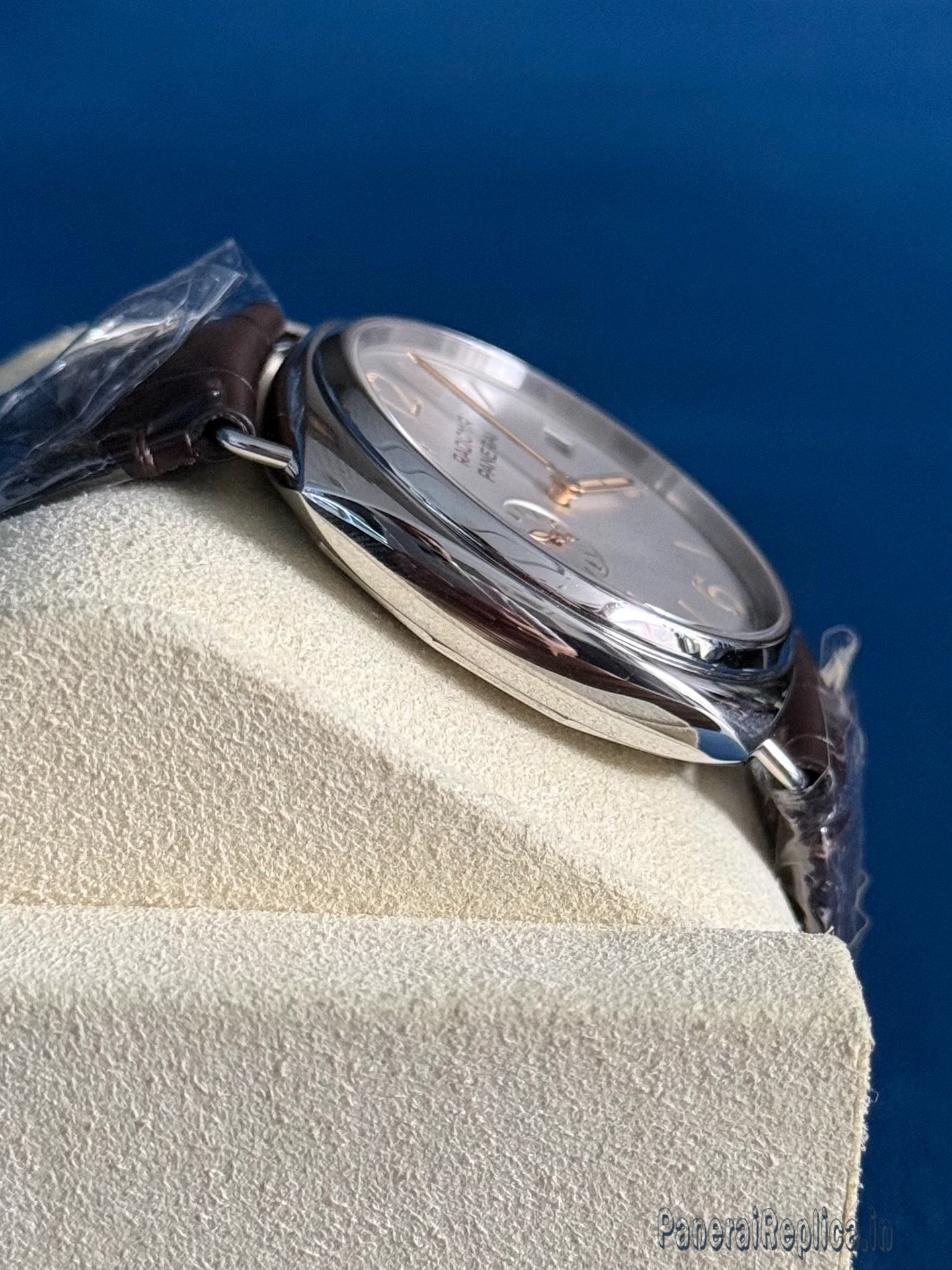 Panerai Radiomir Quaranta PAM01292 White Dial 40mm Automatic Men Watch - Image 6